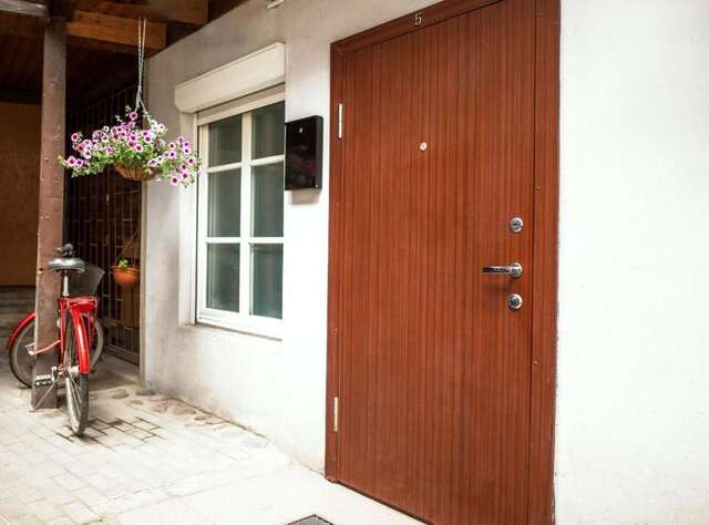 Апартаменты Cozy Apt in the Heart of Old Town Вильнюс-31